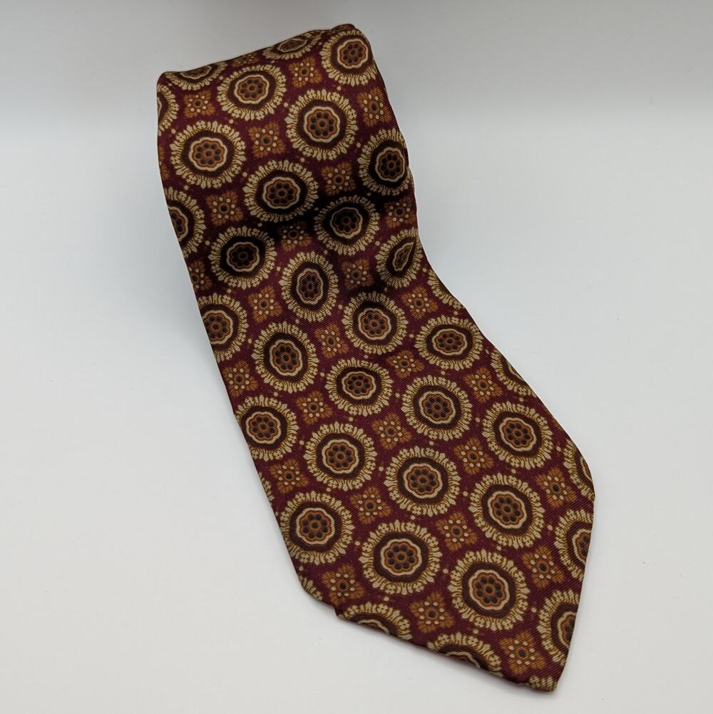 Rivetz of Boston Vintage 1960s Dark Red & Gold Tone Medallion 100% Silk Tie